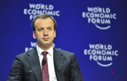 Chủ tịch Liên đoàn cờ thế giới đến Việt Nam quảng bá cờ vua