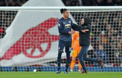 Sao MU trở thành cầu thủ thứ 3 bị CĐV tấn công chỉ trong vòng 2 ngày