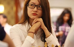“Hot girl” Kim Phụng rạng ngời tại giải cờ vua HDBank Cup 2019