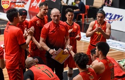 Kịch bản cũ lặp lại, Saigon Heat đánh rơi chiến thắng trước CLS Knights ở những phút cuối