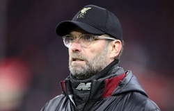 HLV Klopp nói gì về chấn thương của Henderson và thẻ đỏ của Robertson