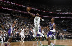 Kyrie Irving lập triple-double giúp Celtics vượt khó trong ngày Kings thăng hoa