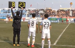 27 phút của Công Phượng ở Incheon: Chặng đường phía trước vẫn lắm chông gai