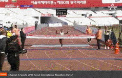 Ngả mũ với phản ứng rất Fairplay của ĐKVĐ SEA Games Singapore với nhà VĐ nữ Seoul Marathon