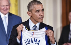 Cựu Tổng thống Mỹ Barack Obama dự đoán đại học nào sẽ vô địch NCAA 2019?