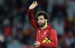 Salah bị mẹ gửi tin nhắn “nhắc nhở” sau khi chụp ảnh với gái lạ