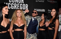 Những nghi vấn vụng trộm của Conor McGregor?