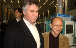 Tin bóng đá Việt Nam 29/3: Ông Park có thể gặp lại thầy cũ Guus Hiddink