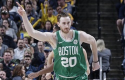 Dứt điểm chính xác tuyệt đối, chỉ đơn giản là không thể ngăn cản Gordon Hayward