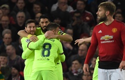 Kết quả bóng đá hôm nay (11/4): Barcelona kéo sập pháo đài Old Trafford