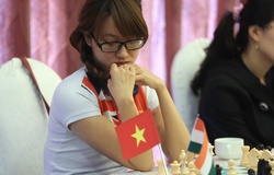 Vòng loại Khu vực 3.3: “Hot girl” làng cờ Võ Thị Kim Phụng vẫn nuôi hi vọng tranh vé dự giải VĐTG