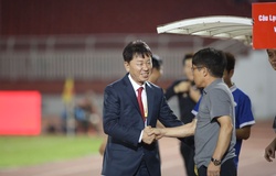 Bạn thân HLV Park càng cao tay ấn, càng gieo sầu cho HAGL