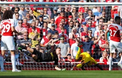 Hàng thủ mắc lỗi khó tin, Ozil, Aubameyang không gánh nổi và các điểm nhấn khi Arsenal thua sốc Crystal Palace