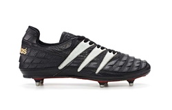 Chiêm ngưỡng bộ sưu tập nhân 25 năm kỷ niệm ra đời Adidas Predator