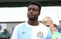 Cầu thủ giải hạng Nhất Anh chạy nhanh hơn cả Kylian Mbappe là ai?