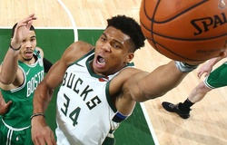 Vì sao Giannis Antetokounmpo cần thay đổi tốc độ để đập tan hàng phòng ngự của Boston Celtics?