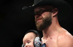Đánh bại Iaquinta, Donald Cerrone tiến gần ngôi vô địch Lightweight UFC