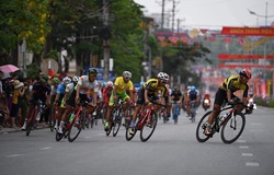 Mirsamad Pourseyed giành áo vàng cuộc đua xe đạp “Về Điện Biên Phủ” 2019