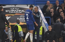 HLV Sarri bất bình với BLĐ Chelsea và tiết lộ sự thật bất ngờ về loạt đá 11m trước Frankfurt