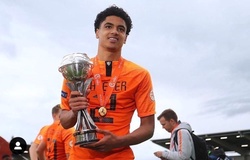 Liverpool có thể đã tìm thấy De Ligt của riêng mình để chơi cùng Van Dijk