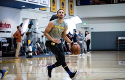 Có thể bạn chưa biết nhưng Toronto chính là nơi giai thoại về Stephen Curry bắt đầu