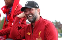 Chuyển nhượng Liverpool 3/6: HLV Klopp hài hước tiết lộ chiến thuật mua sắm, Griezmann thả thính Liverpool