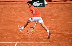 Novak Djokovic vững vàng trên hành trình quét sạch Grand Slam