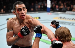 Cộng đồng mạng nói gì khi Donald Cerrone vs. Tony Ferguson phải kết thúc theo yêu cầu bác sĩ?