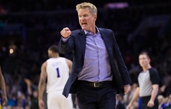 Chấn thương "vật", Steve Kerr vẫn tin tưởng vào một chiến thắng tại game 5 cho Golden State Warriors