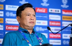 Thất bại trước Việt Nam gián tiếp khiến HLV trưởng của Thái Lan… bay ghế