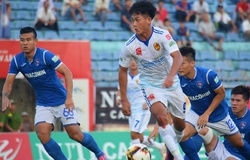 Bật mí bí quyết giúp “Tiểu Huỳnh Đức” tỏa sáng dù Quảng Nam đang lận đận