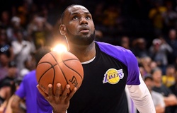 Có Anthony Davis và LeBron James, liệu LA Lakers có rơi vào "thảm họa Brooklyn Nets" một lần nữa?