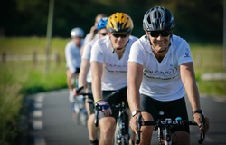 Đạp xe 460km từ TP.HCM đến Nha Trang với Laureus Cycle Challenge Vietnam 2019