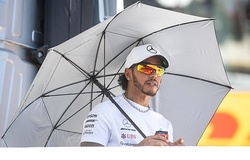 Lewis Hamilton xoa dịu thất bại tại Austrian Grand Prix cực chất
