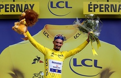 Chặng 3 Tour de France 2019: Julian Alaphilippe tước áo vàng của Mike Teunissen