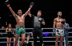 Petchmorrakot vs. Petrosyan 2: Khi một trận quyết đấu là chưa đủ