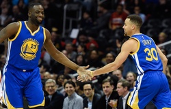 Curry ra sức níu kéo Draymond Green nhưng GSW vẫn dậm chân tại chỗ