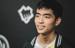 Chuyển nhượng VCS mùa hè 2019: Flash sắp hoàn thành Dream Team với Stark?