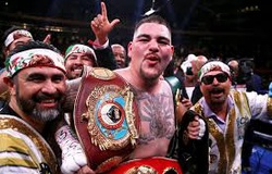 Eddie Hearn đòi kiện Andy Ruiz nếu anh không để Anthony Joshua chọn chỗ tái đấu