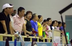 Bất chấp thời tiết, phụ huynh vẫn đồng hành cùng các con tại sự kiện Junsport