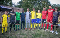 Đội bóng của Công Phượng ra mắt trang phục thi đấu cực chất