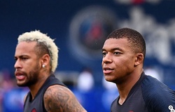 Kylian Mbappe cầu mong Neymar ở lại PSG