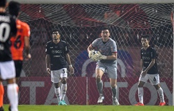 Đặng Văn Lâm hóa “người nhện”, Muang Thong tiếp tục bay cao