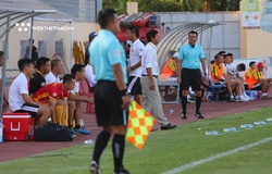 HLV Vũ Quang Bảo, Mai Xuân Hợp hợp sức chỉ đạo, Thanh Hóa vẫn thua thảm