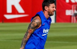 Messi lỡ 2 trận giao hữu của Barca với Napoli