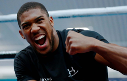 Anthony Joshua sẽ hạ gục "con quái vật" Andy Ruiz