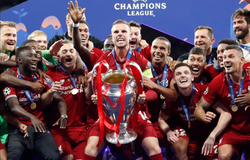 Liverpool thống trị giải thưởng UEFA sau khi vô địch Cúp C1