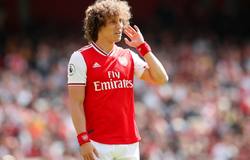 Arsenal thắng Burnley nhưng David Luiz gây thót tim sau 4 phút