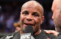 Daniel Cormier liệu sẽ treo găng sau thất bại trước Stipe Miocic?