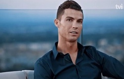 Ronaldo bất ngờ để ngỏ khả năng giải nghệ sau mùa giải năm nay